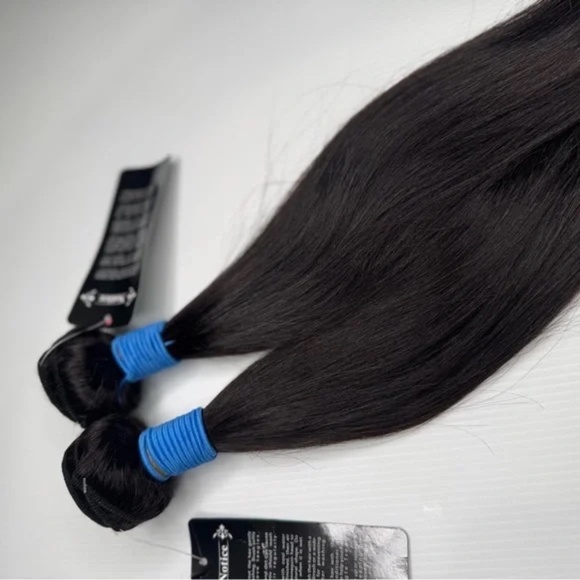 100% Human hair Straight Natural Black Bundles in 16 In NWT - Picture 4 of 5